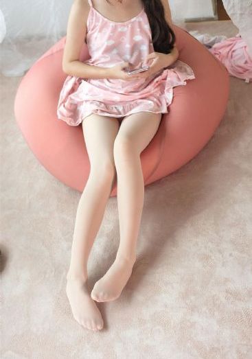 男人狂揉女奶胸60分钟视频_在线观看视频