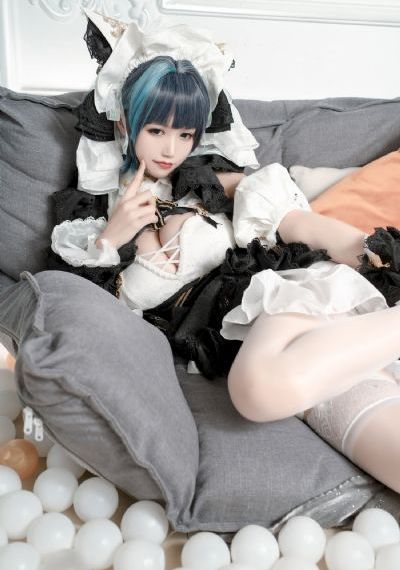 女性裸体秘不遮胸图片_BD韩语在线视频观看