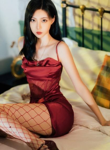 秘书被老板c摁办公_神马影院