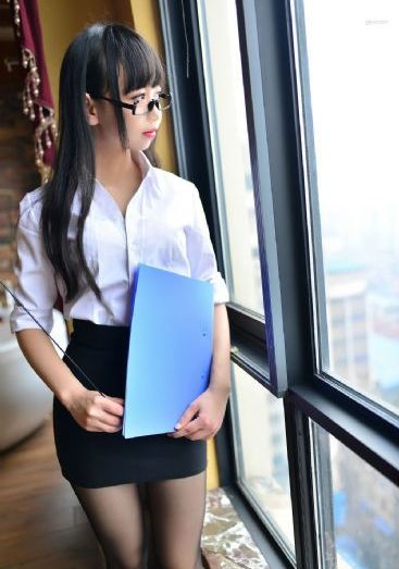 色花堂在线视频在线观看_十万网红美女美酱